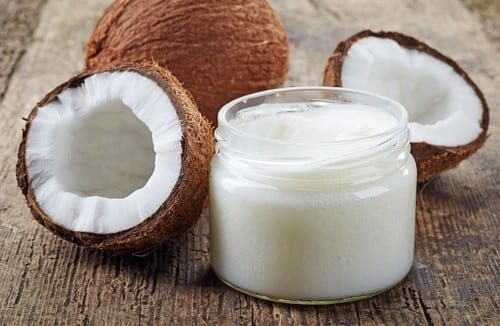 La noix de coco est l'un des fruits les plus pauvres en sucre. 
