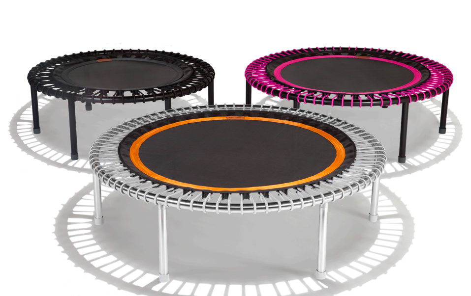 lLe rebounding consiste à rebondir sur des mini trampolines. Copyright : bellicon