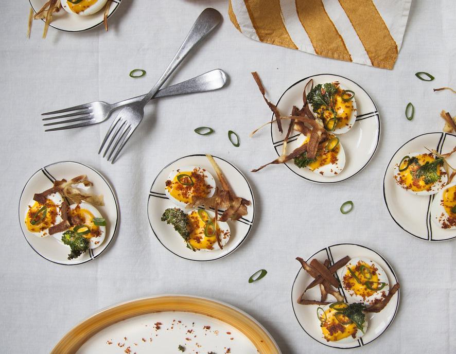 Oeufs-mimosa-et-chips-de-legumes